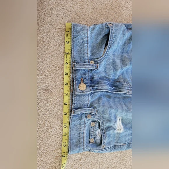 Aeropostale women's size 000 distressed mom jeans light blue Preowned waist 26" - Picture 2 of 10